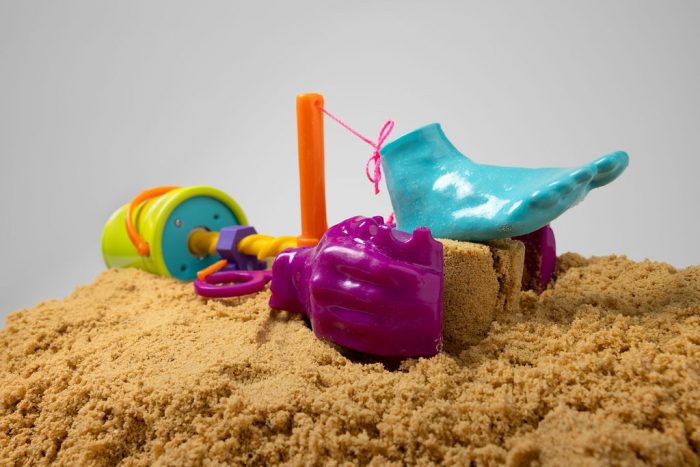 Marian Sandberg, A feeling of progress, 2025<br />
3D printed ABS plastic, bricklayers twine, stepper motor, sand.<br />
35 x 15 x 15cm<br />
Photo by James Field